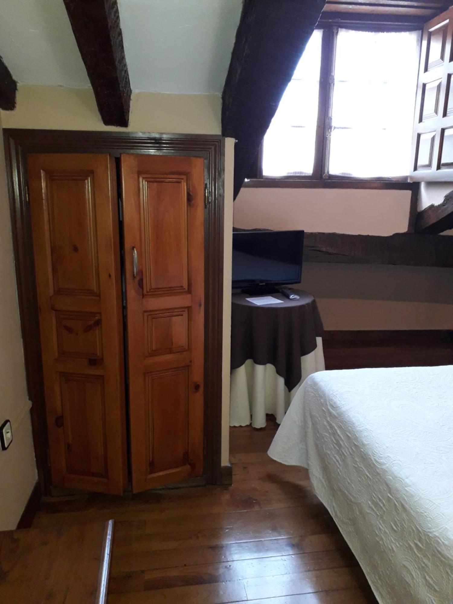 Posada Santa Juliana Santillana del Mar Zimmer foto